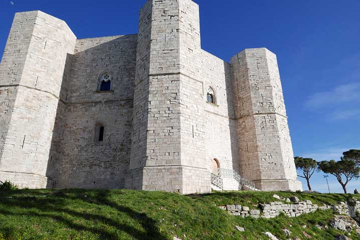 Castel del Monte 13