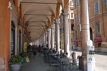 Modena 4